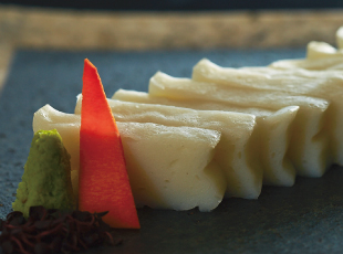 小田原産のさしみ蒲鉾